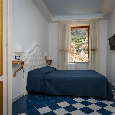 Oda ve Kahvaltı Moon'n Sea