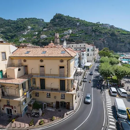 Moon'n Sea 3* Minori